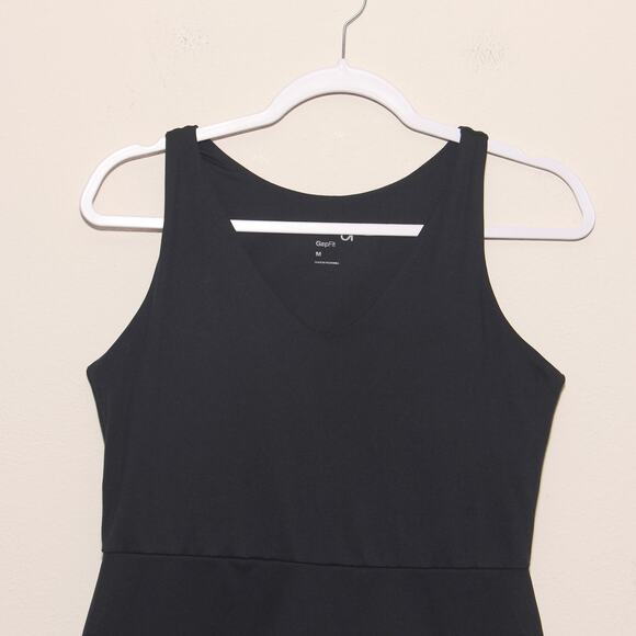 Gapfit Black One-Piece Active Tank Dress/Shorts Size Medium Shelf Bra - Picture 3 of 11